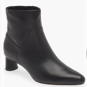 Vince Hela Bootie US7.5